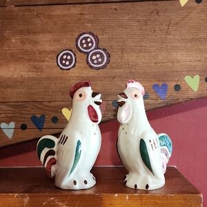 Vintage Shawnee Pottery Chanticleer Chicken Rooster Salt & Pepper Shaker Set